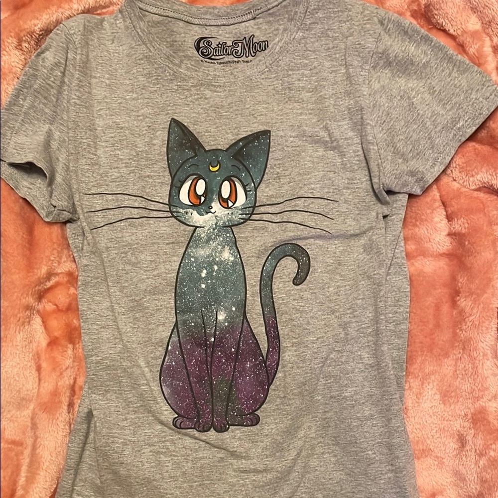 Sailor Moon Gray Cat Graphic Tee